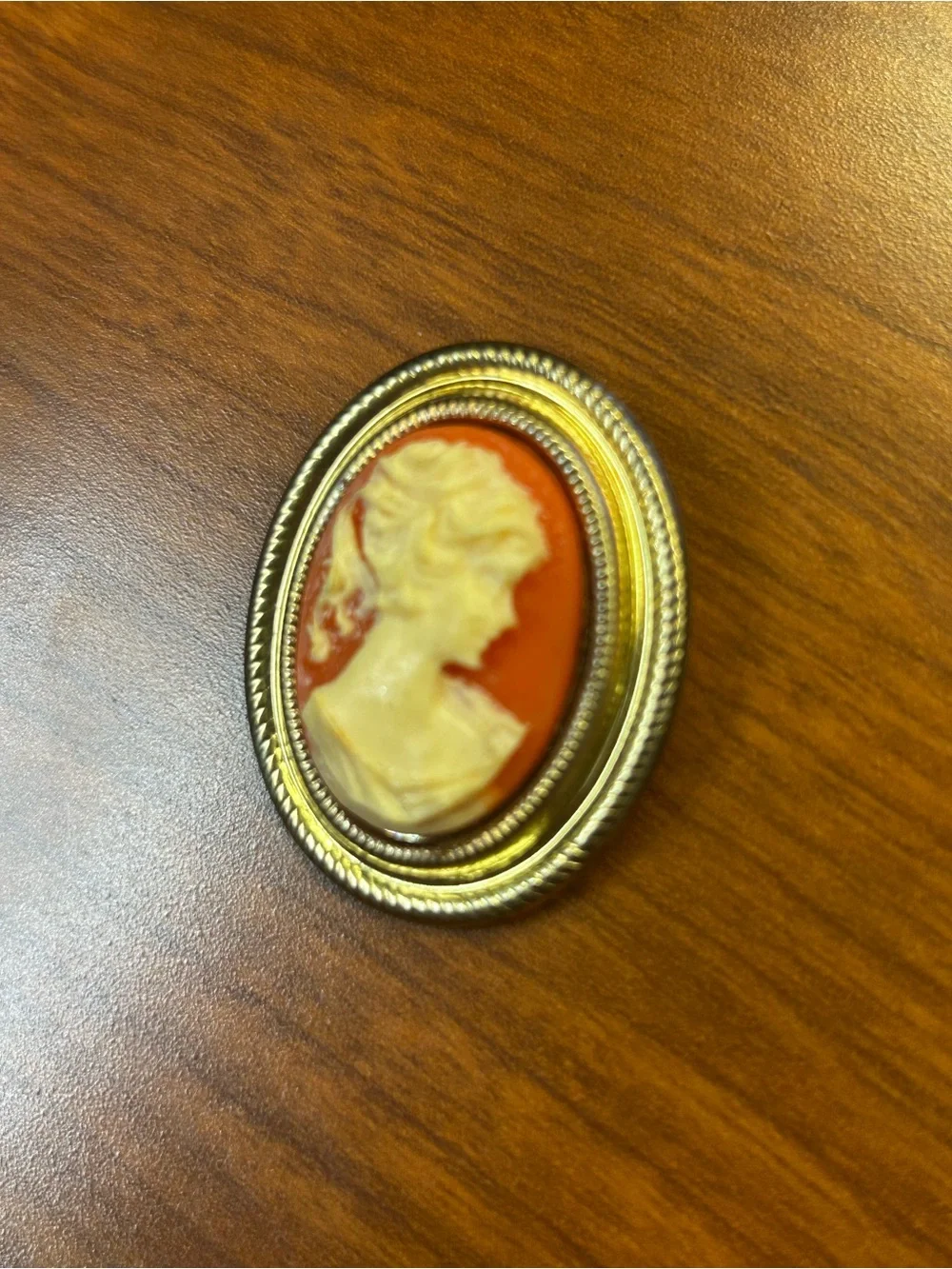 Victorian-style Cameo Brooch in Resin Coral and Cream